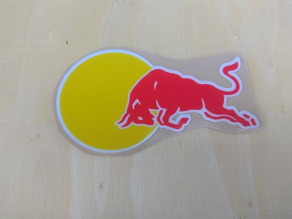 Samolepka - Red Bull (levá)